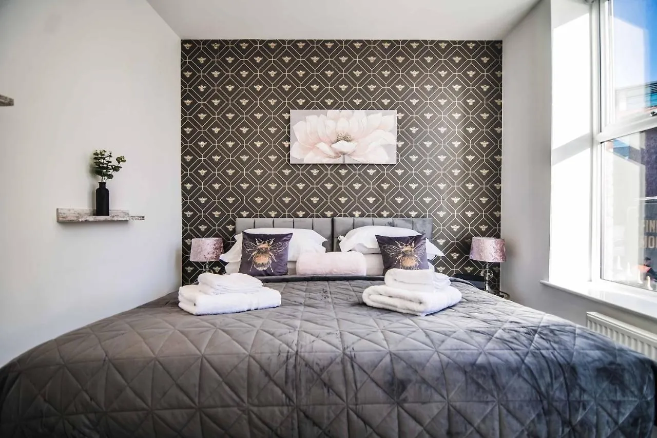 Holiday home Apartment 2 - The Crescent York