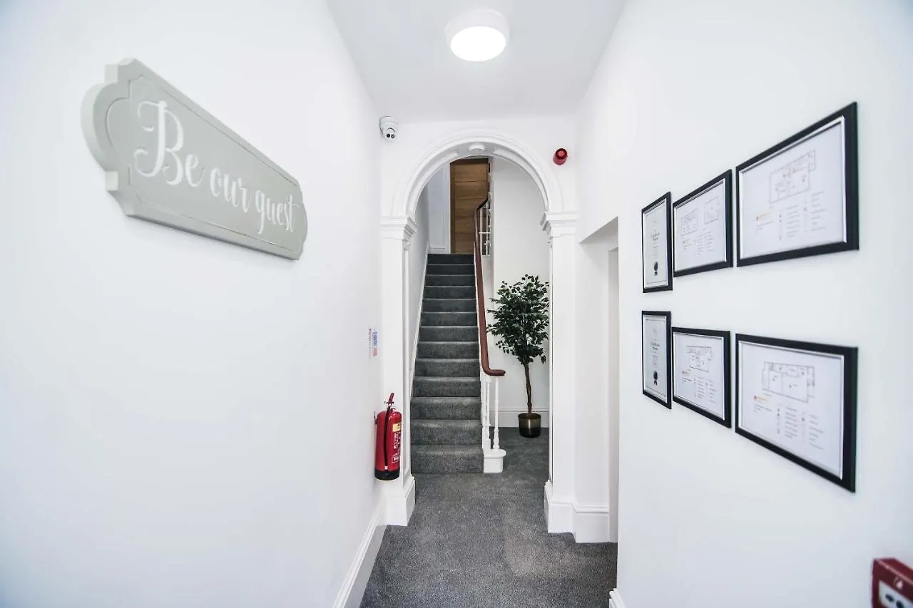 Apartment 2 - The Crescent York